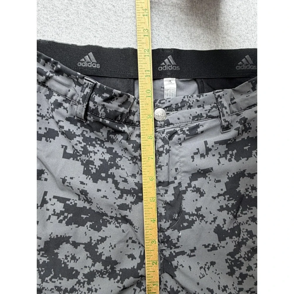 Adidas Shorts Mens‎ 32 Gray Camo Athletic Golf Performance Stretch 10 Inseam